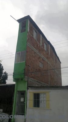 edificio alto

