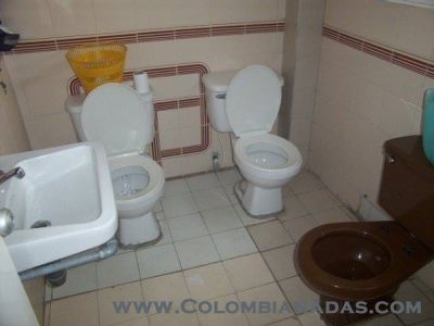 Baño común
