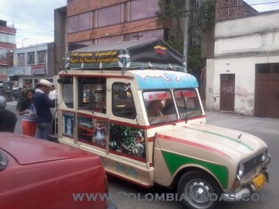 CHIVA RENAULT4
CHIVA TIPICA COLOMBIANA-VENTA DE CAFE
Keywords: chivas;renault4;carros modificados
