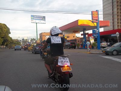 Protesta de moto
contra medidas alcaldía Bucaramanga
Keywords: motocicleta