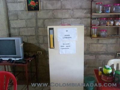 Galeras Sucre EAGLE.com
Y si se vende la nevera? 
Keywords: nevera