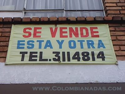 Esta y otra
