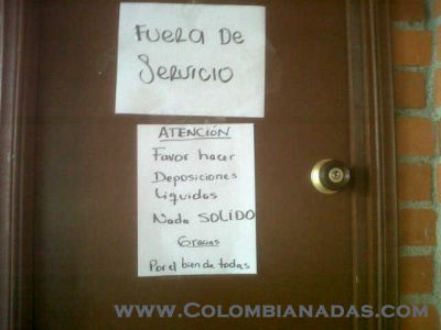 ojo con la entrada al baño
ojo con la entrada al baño
