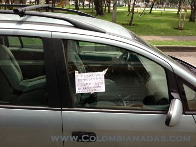 Aviso de no parquear
Keywords: Aviso